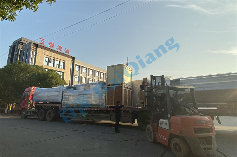 百強洗滌設備發(fā)貨湖北